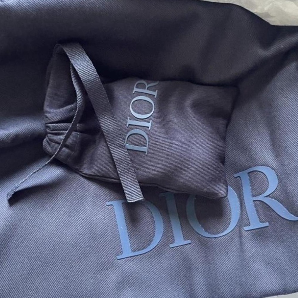 Pink Dior Sneakers - Picture 7 of 7